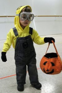 A Jennuine Life DIY Minion Costume