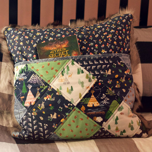 Book Pillow - Image 6